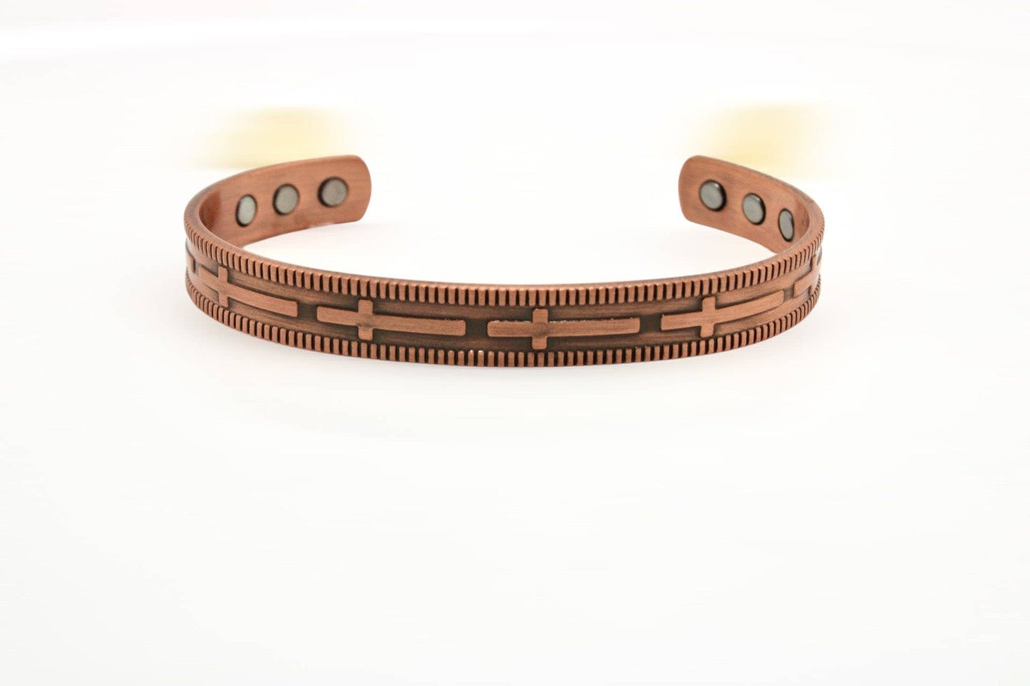 P 35 plain copper bracelet Cross design with magnets
