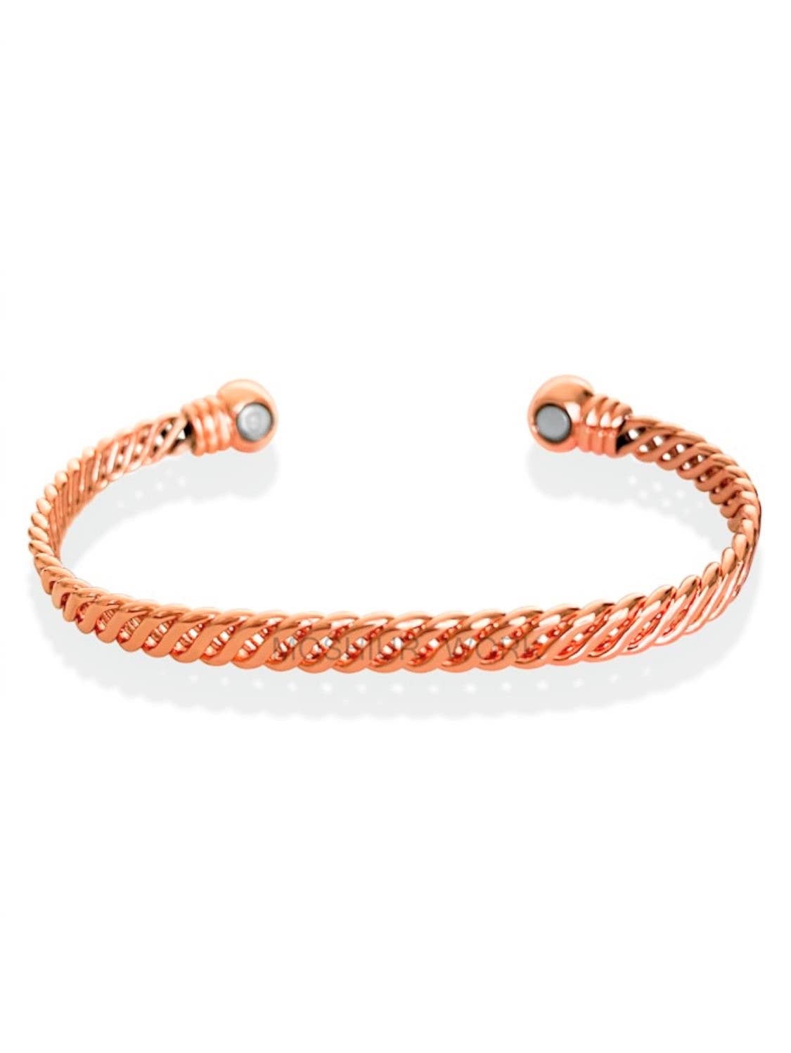P 09 plain copper bracelet with magnets